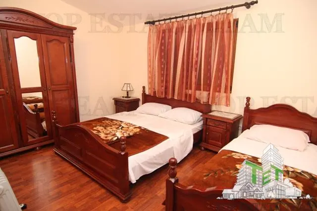 Villa for Sale in Bar, Montenegro - foto 7