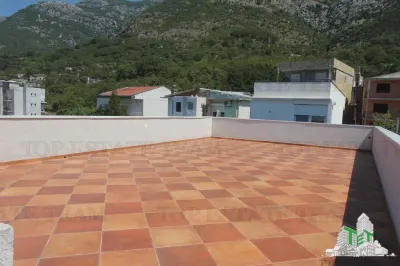 Villa for Sale in Bar, Montenegro - foto 10