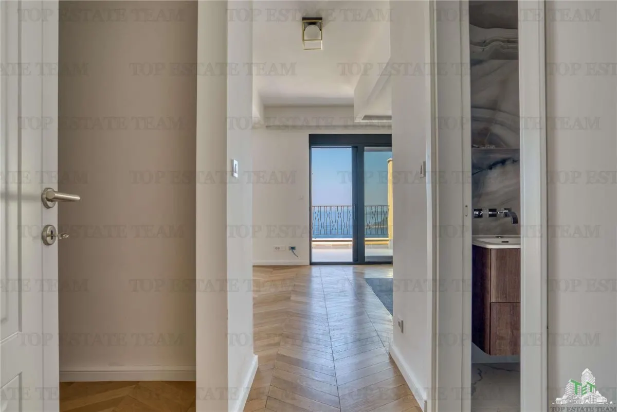 Villa for Sale in Budva, Montenegro - foto 13