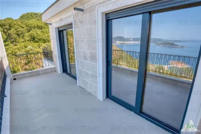 Villa for Sale in Budva, Montenegro - foto 18