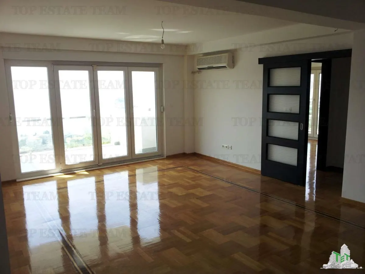 Apartment for Sale in Budva, Montenegro - foto 3