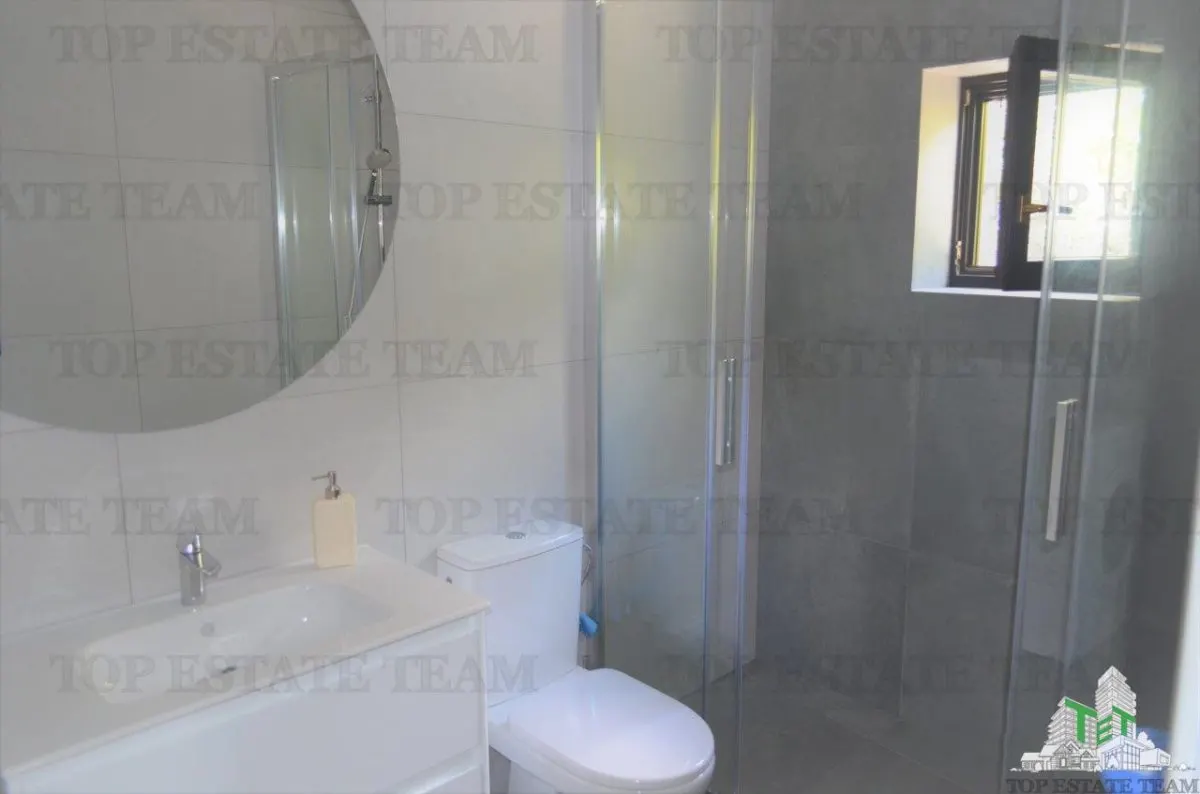 Apartment for Sale in Tivat, Montenegro - foto 9