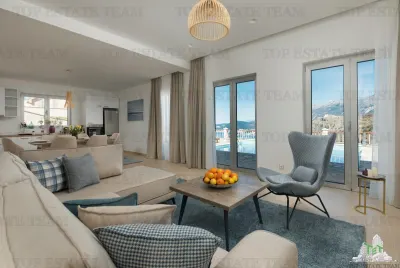Villa for Sale in Budva, Montenegro - foto 6