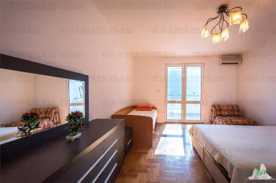 Apartment for Sale in Kotor, Montenegro - foto 5