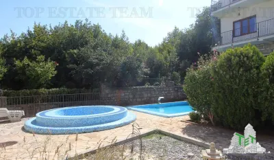 Villa for Sale in Kotor, Montenegro - foto 6
