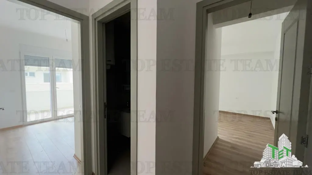 Apartment for Sale in Ulcin, Montenegro - foto 5