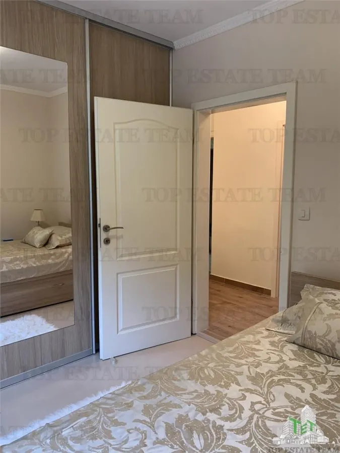Apartment for Sale in Tivat, Montenegro - foto 9
