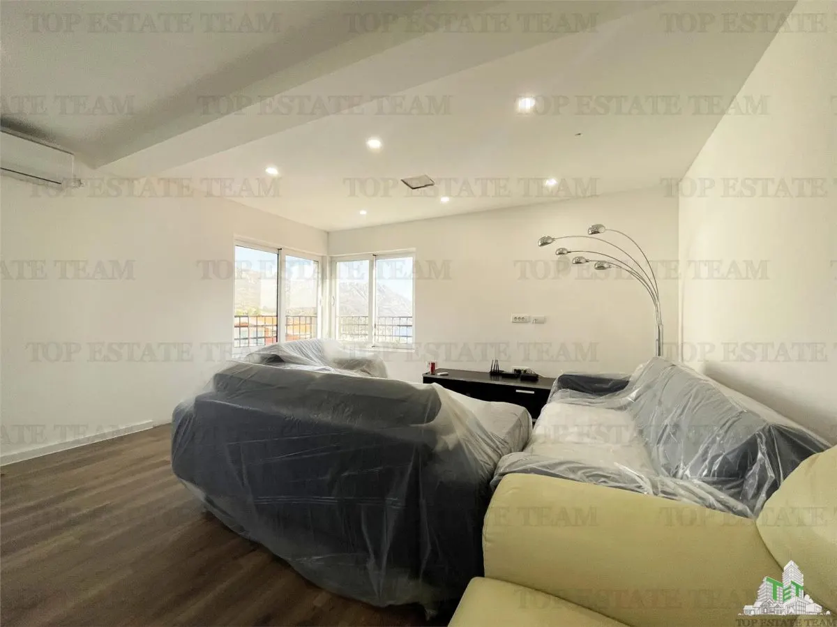 Villa for Sale in Budva, Montenegro - foto 13