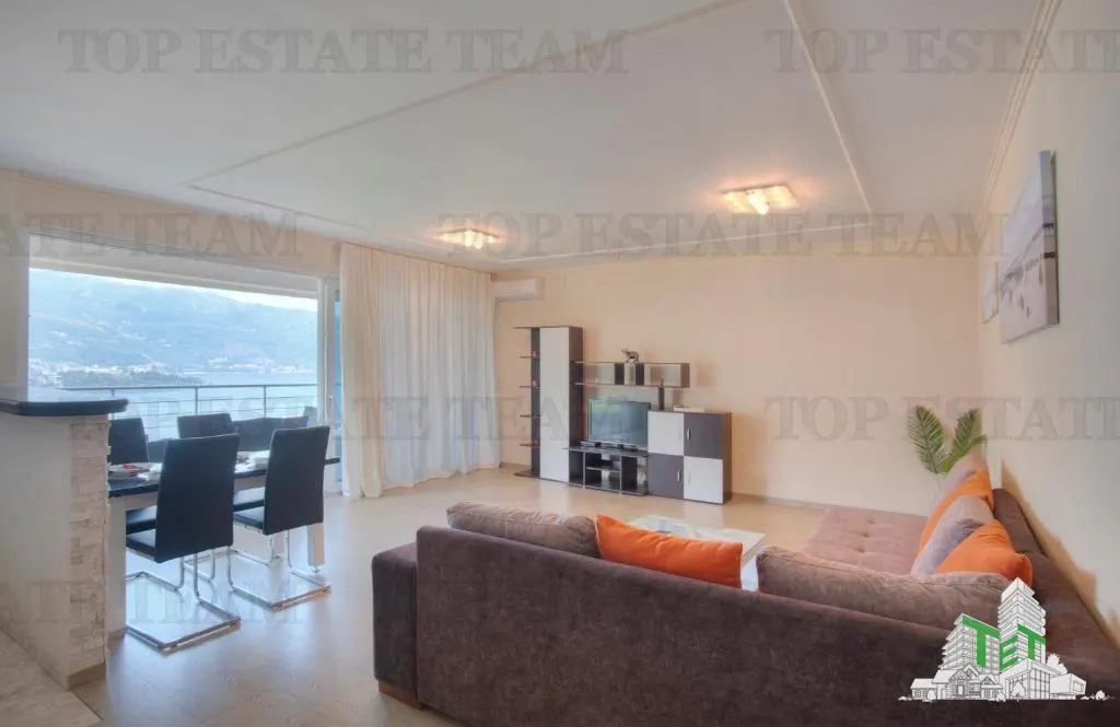 Apartment for Sale in Budva, Montenegro - foto 4