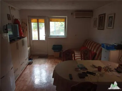 Villa for Sale in Kotor, Montenegro - foto 2