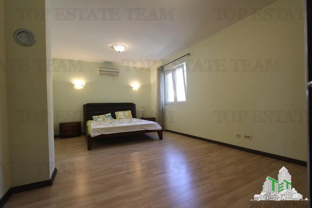 Villa for Sale in Bar, Montenegro - foto 8