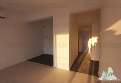 Apartment for Sale in Tivat, Montenegro - foto 2