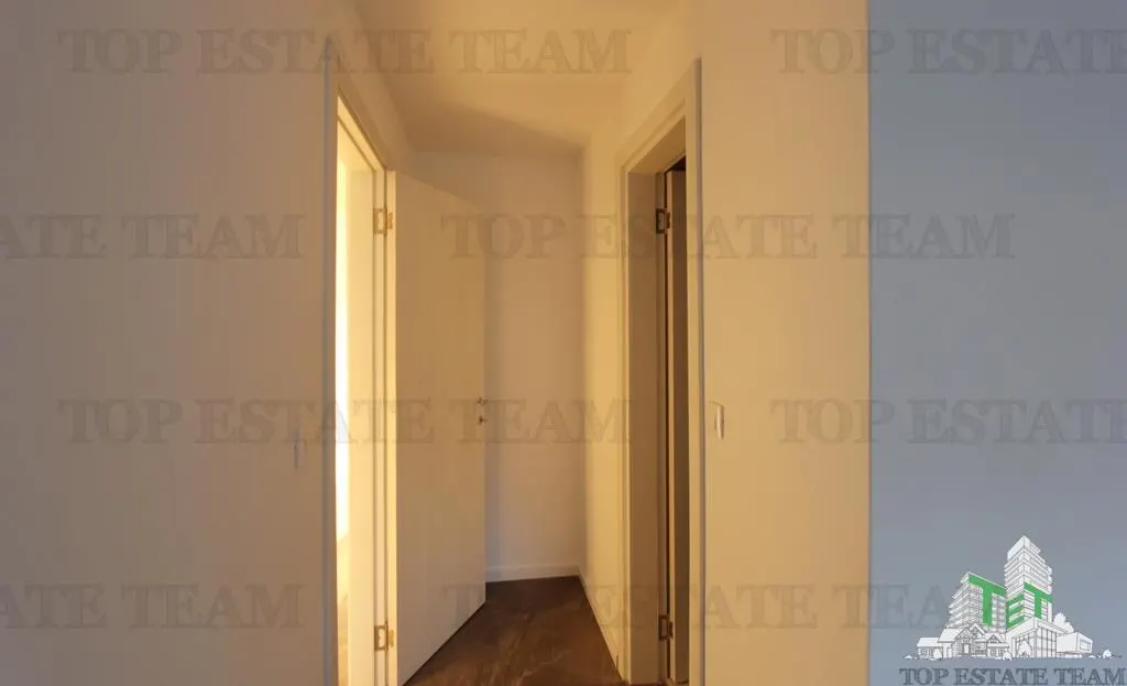 Apartment for Sale in Tivat, Montenegro - foto 8