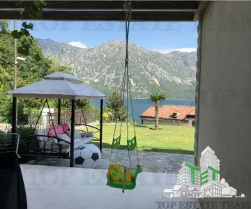 Villa for Sale in Budva, Montenegro - foto 15