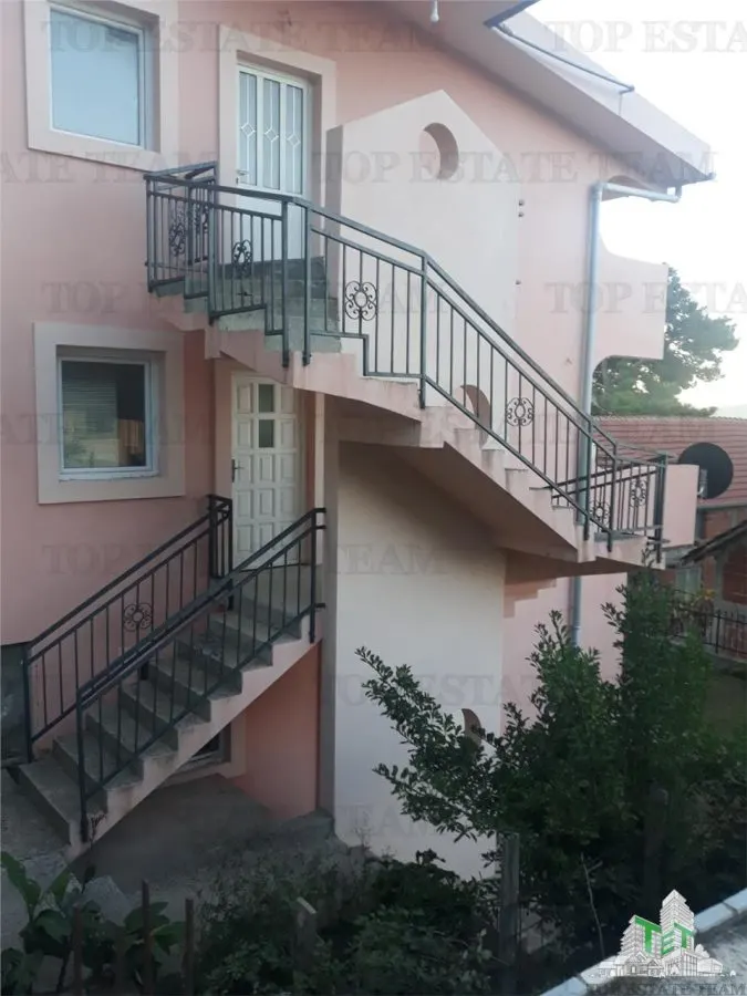 Villa for Sale in Bar, Montenegro - foto 2