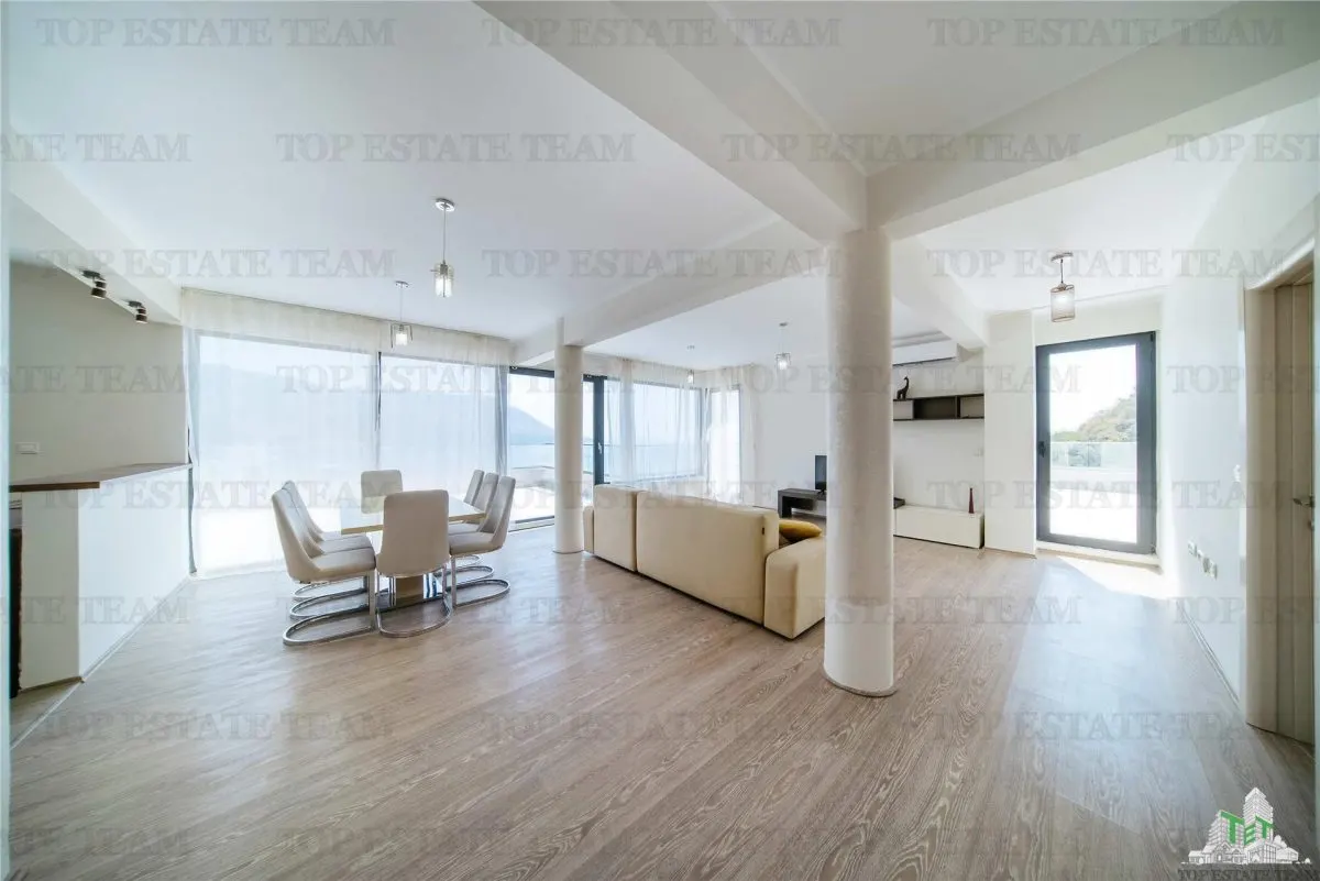 Apartment for Sale in Budva, Montenegro - foto 4