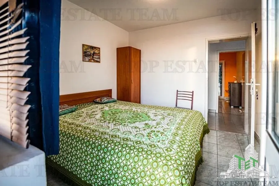 Villa for Sale in Bar, Montenegro - foto 4