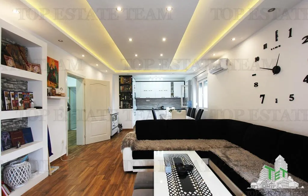 Villa for Sale in Bar, Montenegro - foto 2