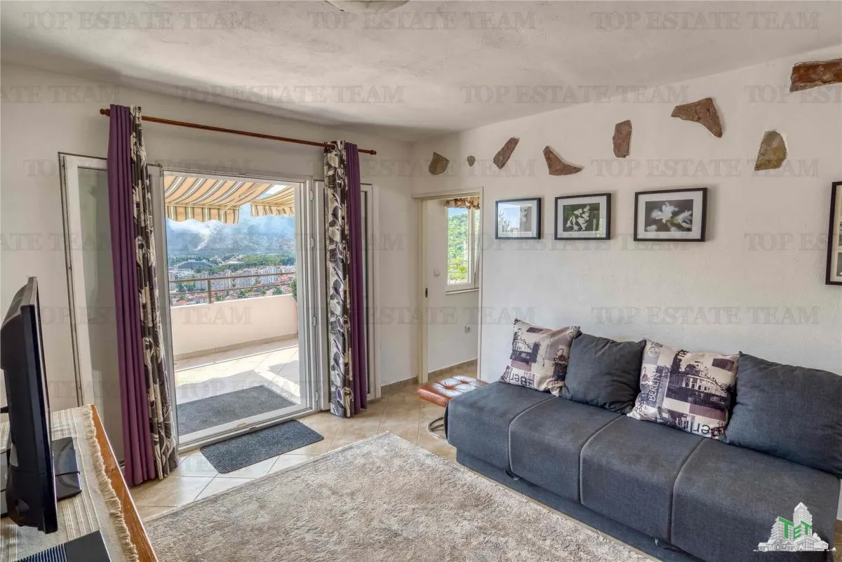 Villa for Sale in Herceg-Novi, Montenegro - foto 12