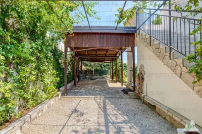 Villa for Sale in Herceg-Novi, Montenegro - foto 18