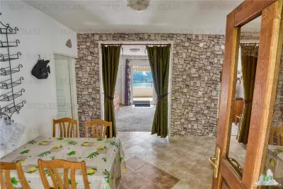Villa for Sale in Herceg-Novi, Montenegro - foto 5