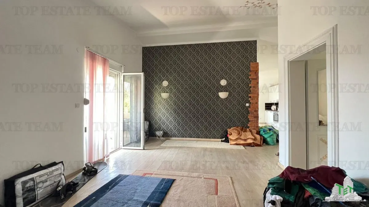 Villa for Sale in Bar, Montenegro - foto 4