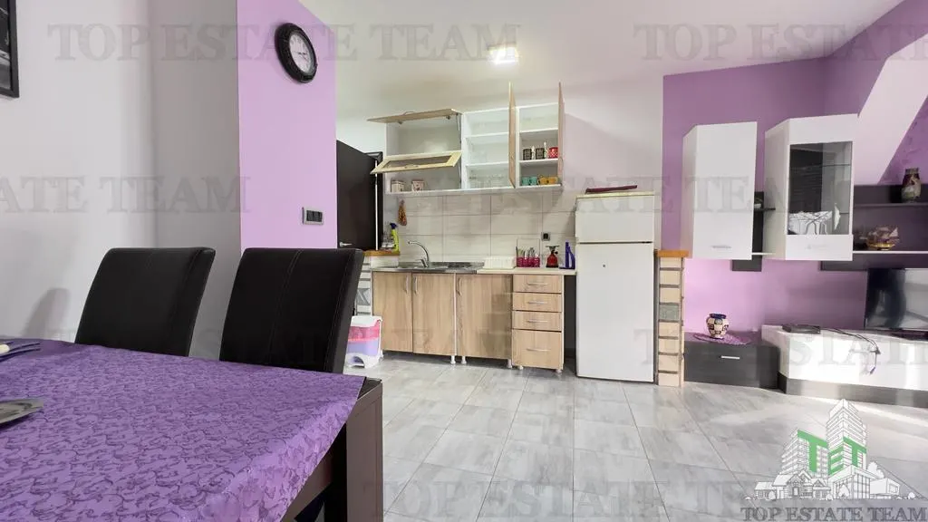 Villa for Sale in Bar, Montenegro - foto 1