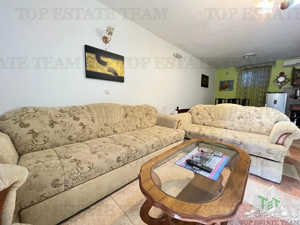 Villa for Sale in Bar, Montenegro - foto 6