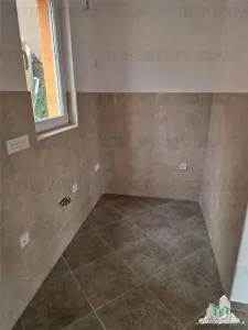 Apartment for Sale in Herceg-Novi, Montenegro - foto 3