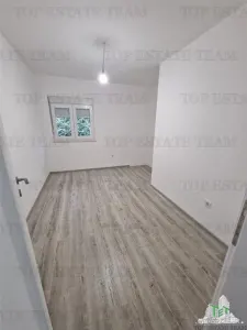 Apartment for Sale in Herceg-Novi, Montenegro - foto 4