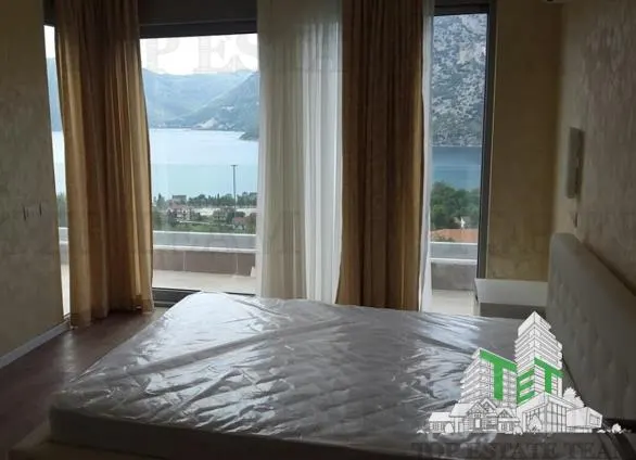 Villa for Sale in Kotor, Montenegro - foto 12