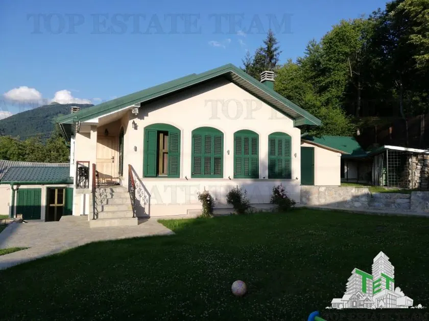 Villa for Sale in Montenegro - foto 1