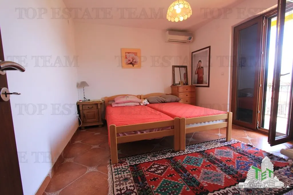 Villa for Sale in Bar, Montenegro - foto 18