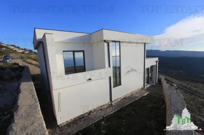 Villa for Sale in Bar, Montenegro - foto 19