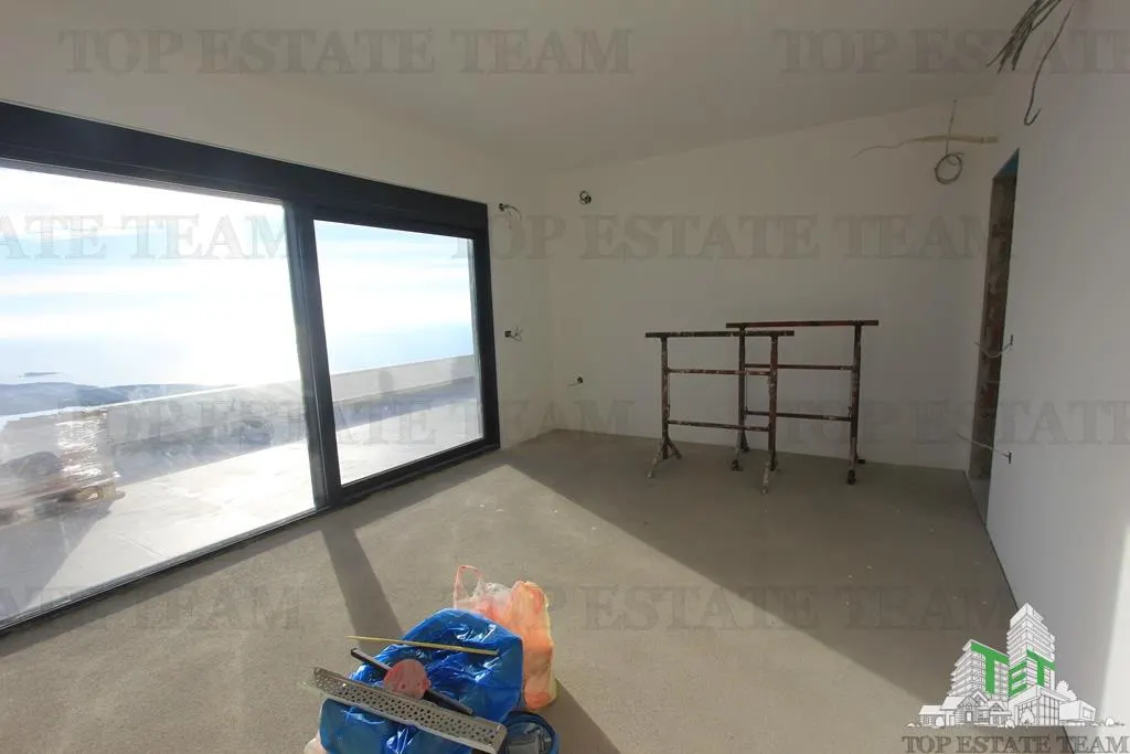 Villa for Sale in Bar, Montenegro - foto 5