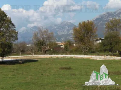 Apartment for Sale in Bar, Montenegro - foto 4