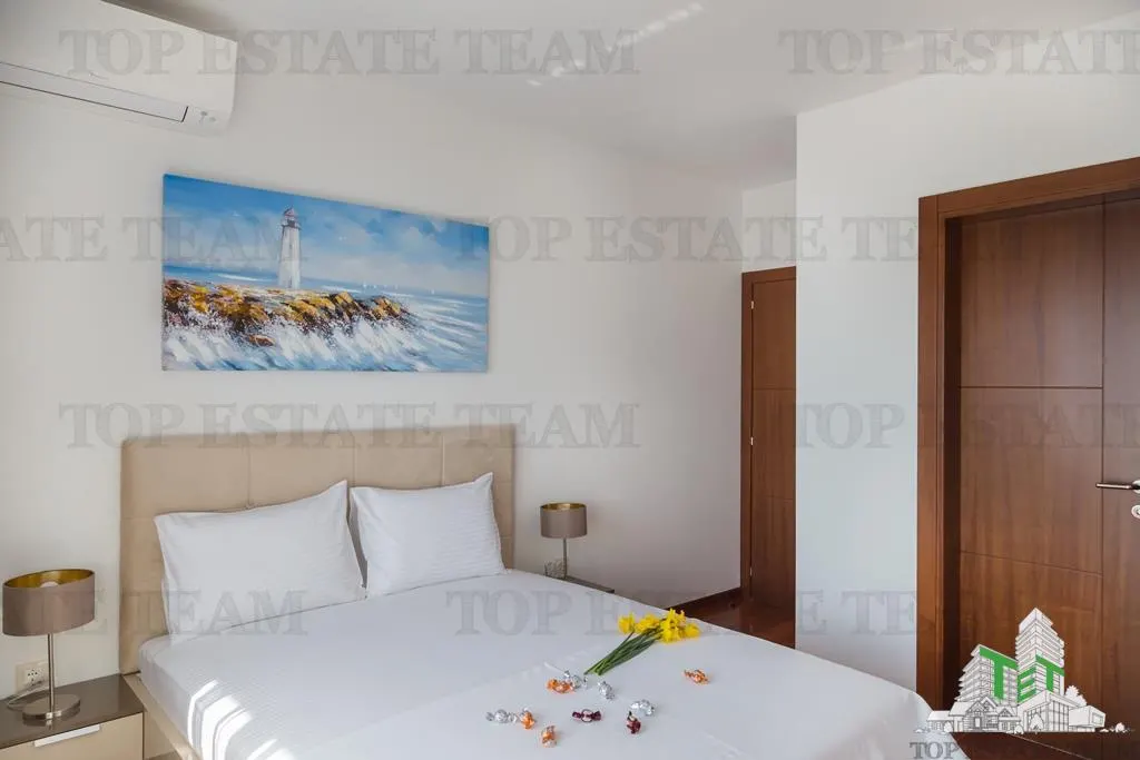 Apartment for Sale in Budva, Montenegro - foto 4