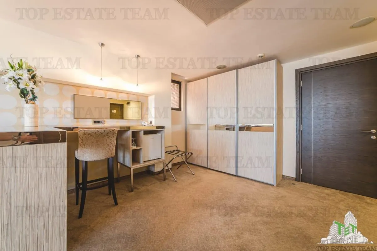 Apartment for Sale in Budva, Montenegro - foto 4