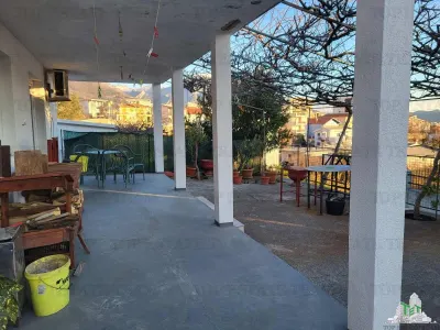 Villa for Sale in Bar, Montenegro - foto 2