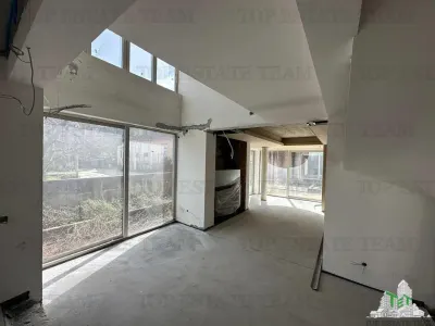 Villa for Sale in Kotor, Montenegro - foto 11