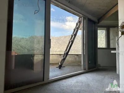 Villa for Sale in Kotor, Montenegro - foto 3