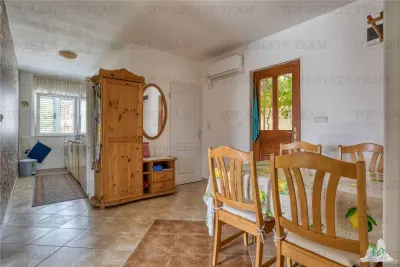 Apartment for Sale in Herceg-Novi, Montenegro - foto 6