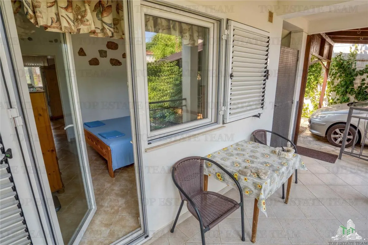 Apartment for Sale in Herceg-Novi, Montenegro - foto 8