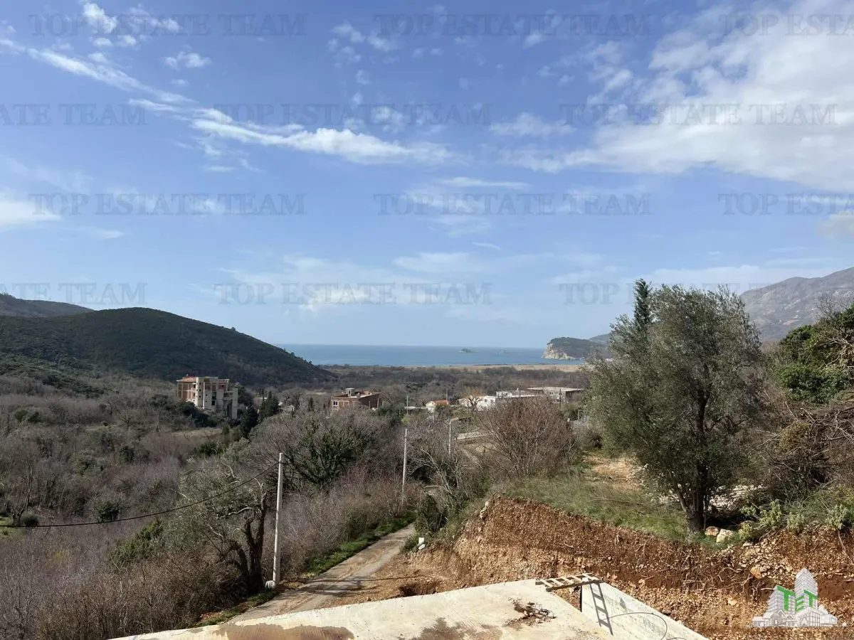 Villa for Sale in Budva, Montenegro - foto 12