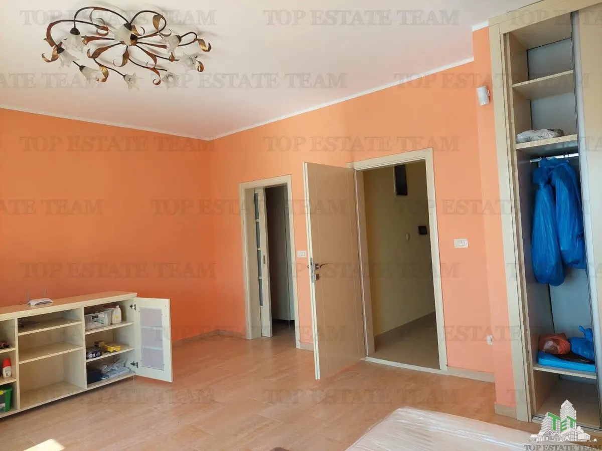 Villa for Sale in Bar, Montenegro - foto 6