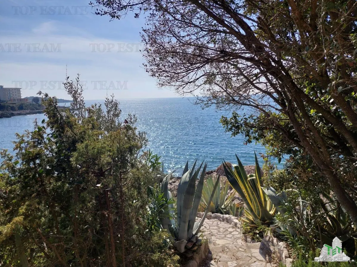 Villa for Sale in Bar, Montenegro - foto 7
