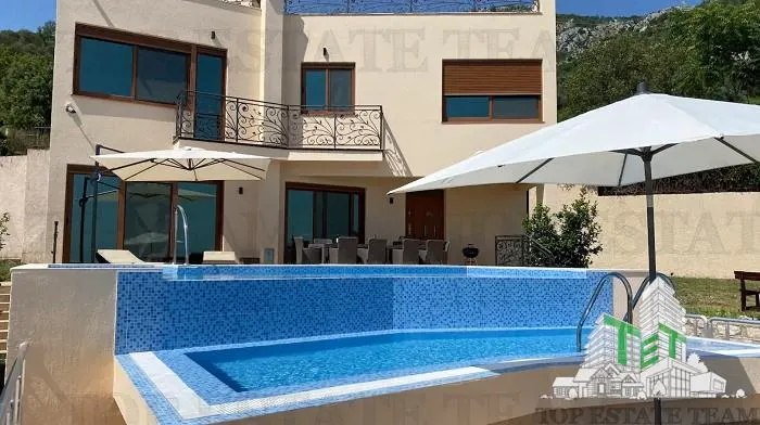 Villa for Sale in Bar, Montenegro - foto 2