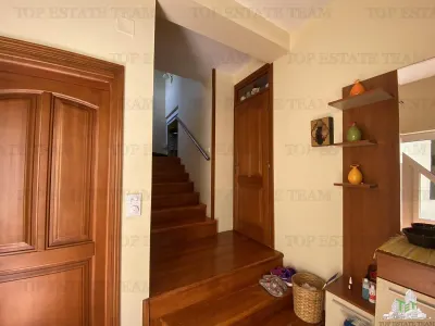 Villa for Sale in Ulcin, Montenegro - foto 5