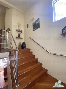 Villa for Sale in Ulcin, Montenegro - foto 7