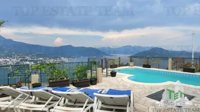 Villa for Sale in Herceg-Novi, Montenegro - Igalo